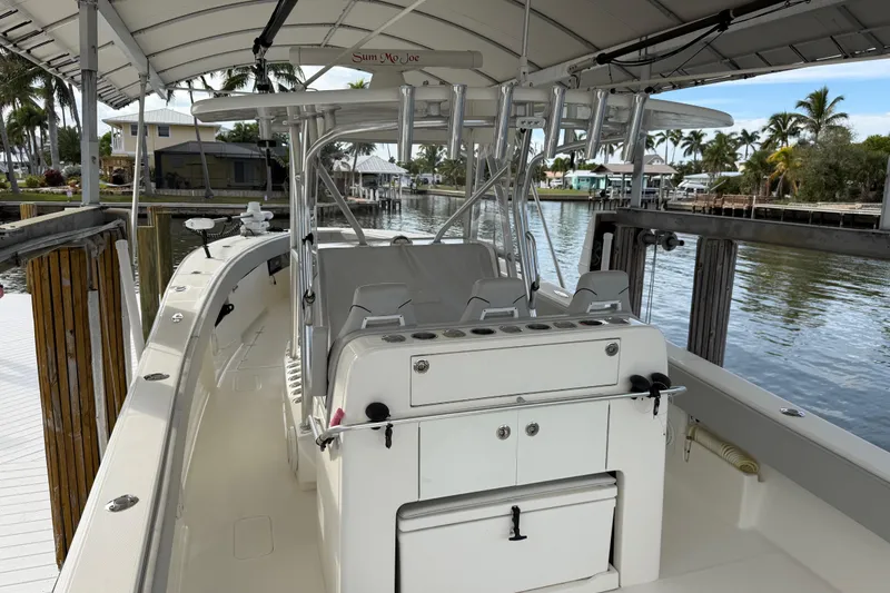 Slide: The Image of 2019 SeaVee 390Z boat featuring sleek design and spacious deck - 18
