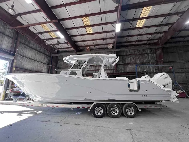 Slide: The Image of Sea Fox 368 Commander 2026 - 1