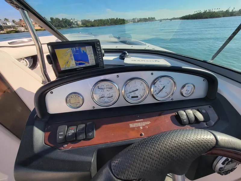 Slide: The Image of Regal 2200 Bowrider 2009 - 8