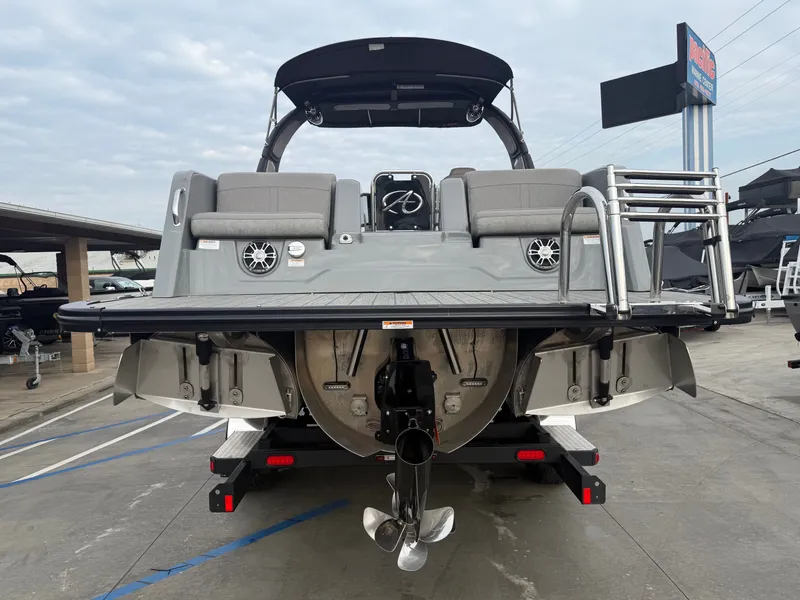 Slide: The Image of Avalon Waketoon 23' w/ 6.2L Mercury Bravo Four! 2022 - 11