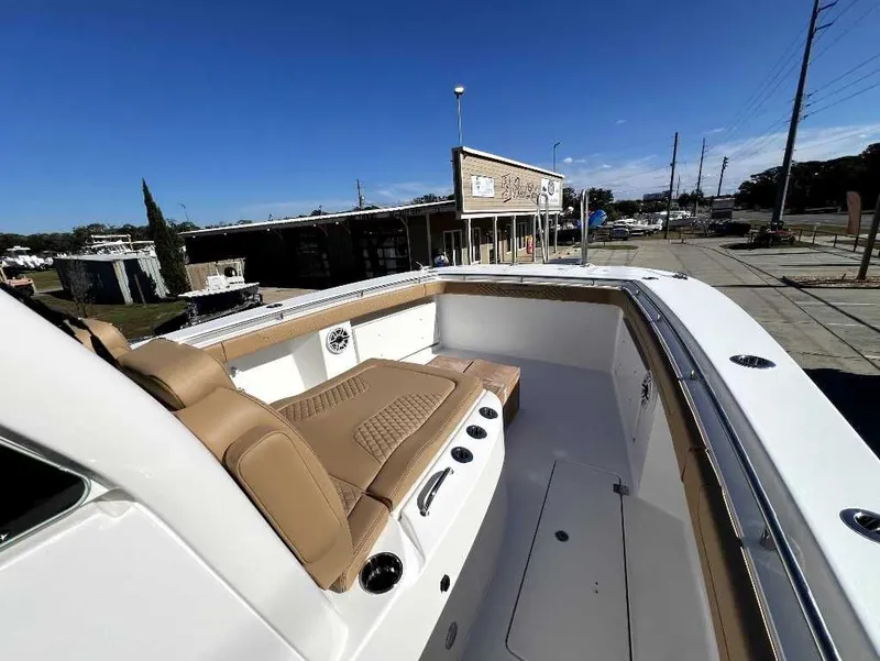 Slide: The Image of Caymas 34CT 2026 - 9