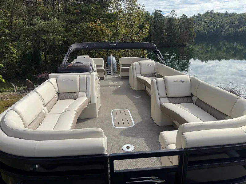 Slide: The Image of Bennington 25RSRX1 2021 - 9