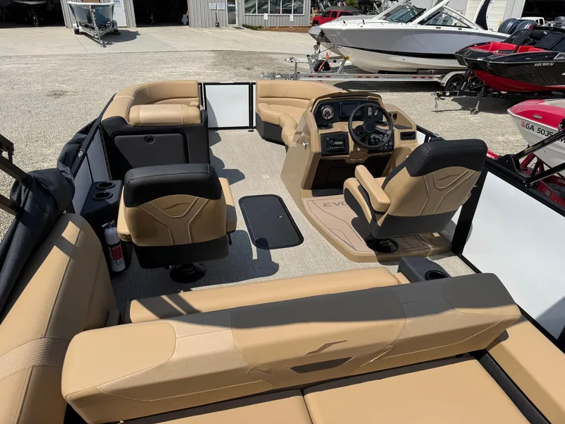 Slide: The Image of Evotti 521CS 2026 - 17