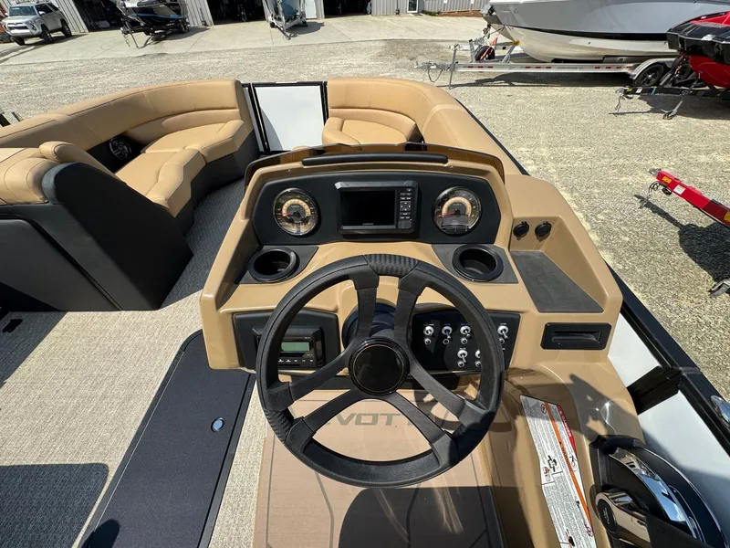 Slide: The Image of Evotti 521CS 2026 - 9