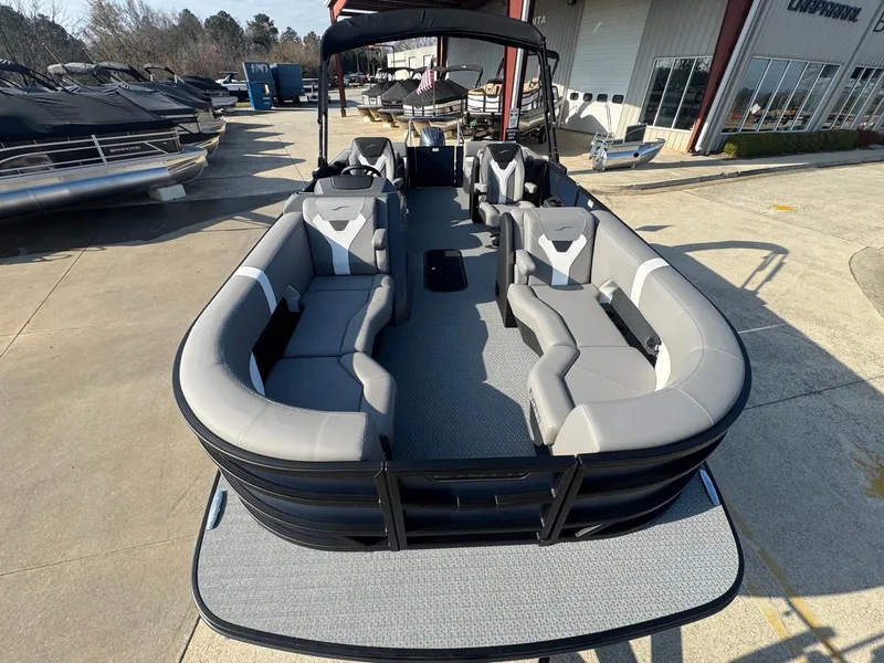 Slide: The Image of Evotti 521QL 2026 - 14