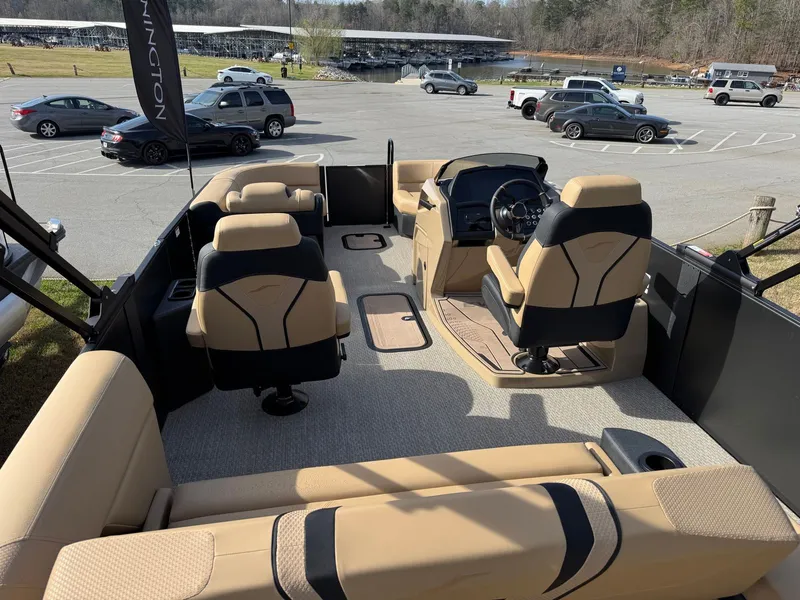 Slide: The Image of Evotti 723CS 2026 - 17