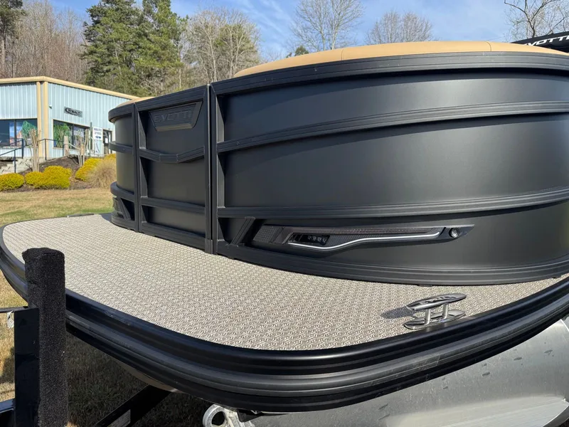 Slide: The Image of Evotti 723CS 2026 - 3