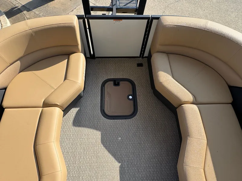 Slide: The Image of Evotti 723QL 2026 - 16