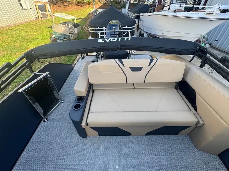 Slide: The Image of Evotti 725CS 2026 - 7