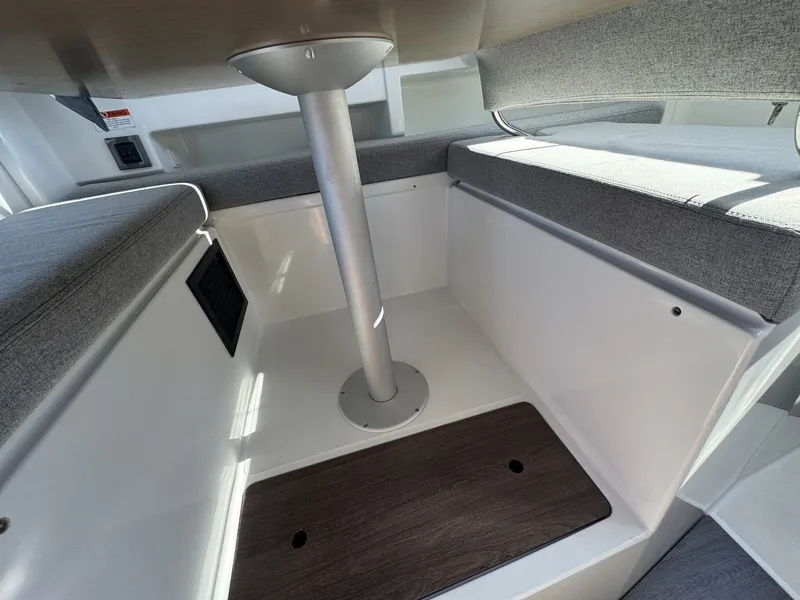 Slide: The Image of Beneteau Antares 23 2020 - 23