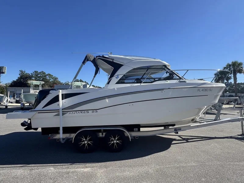 Slide: The Image of Beneteau Antares 23 2020 - 6