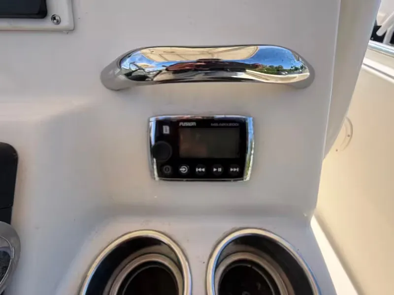 Slide: The Image of Grady-White Fisherman 257 2016 - 9