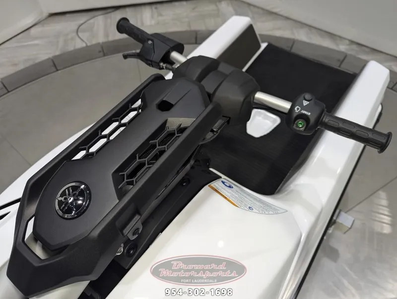 Slide: The Image of Yamaha SuperJet® 2025 - 15