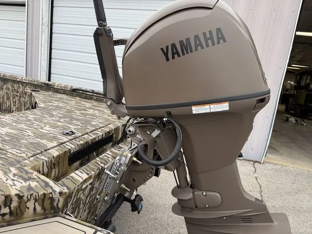 Slide: The Image of Avid 18 Commander 2026 - 4