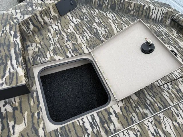 Slide: The Image of Avid 18 Commander 2026 - 8