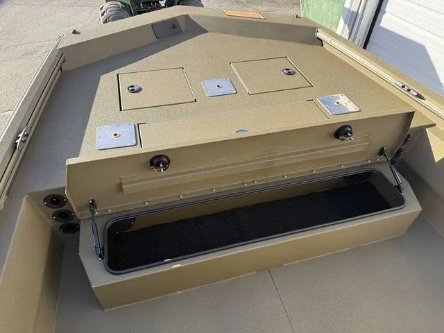 Slide: The Image of Avid 22 Rogue CC 2026 - 11