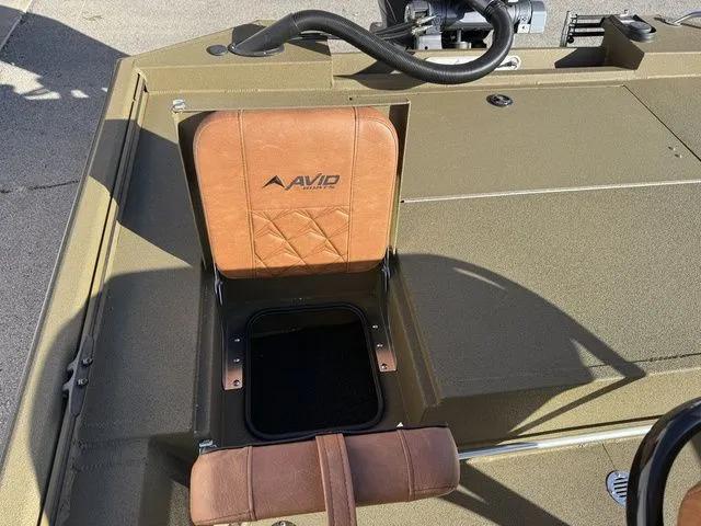 Slide: The Image of Avid 22 Rogue CC 2026 - 15