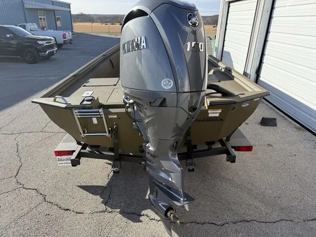 Slide: The Image of Avid 22 Rogue CC 2026 - 3