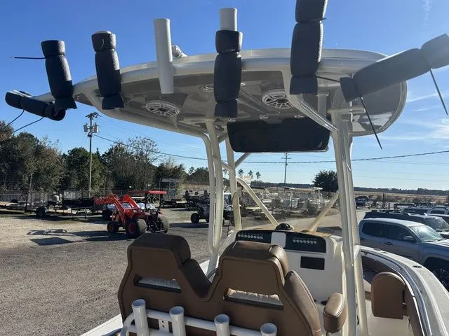 Slide: The Image of Pioneer 222 Islander 2026 - 17