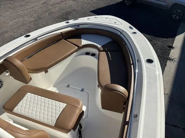 Slide: The Image of Pioneer 222 Islander 2026 - 38