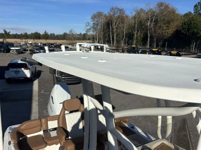 Slide: The Image of Pioneer 222 Islander 2026 - 40