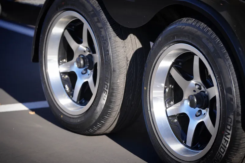 Slide: The Image of Monterey 214FS 2008 - 21