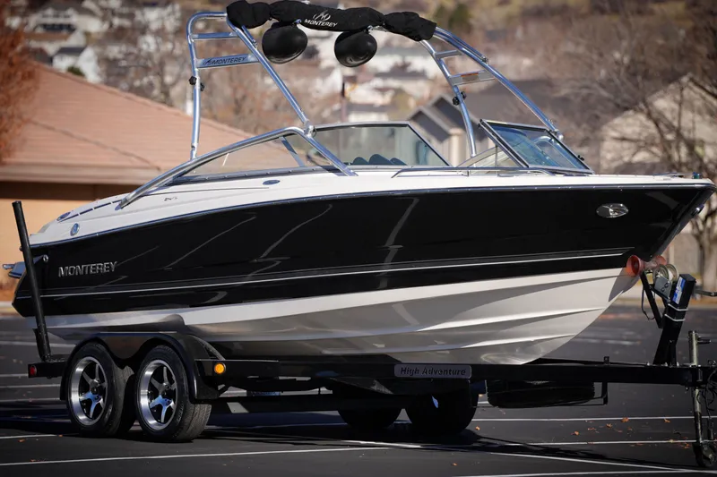 Slide: The Image of Monterey 214FS 2008 - 4