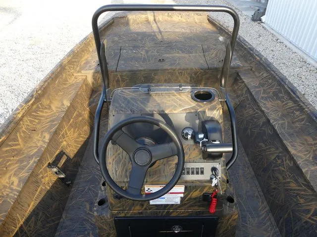 Slide: The Image of G3 Gator Tough 18 CC 2026 - 10