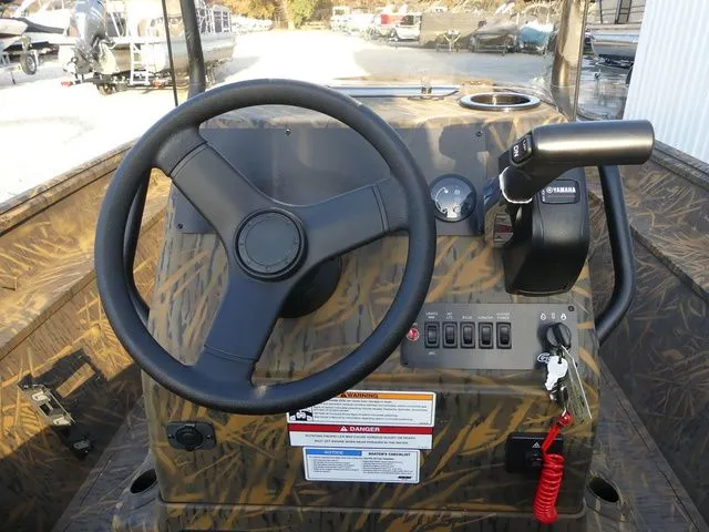 Slide: The Image of G3 Gator Tough 18 CC 2026 - 11