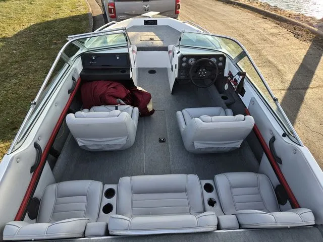 Slide: The Image of Stratos 290 SF 1998 - 11