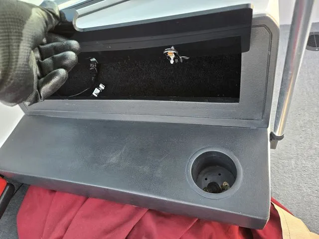 Slide: The Image of Stratos 290 SF 1998 - 17