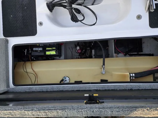 Slide: The Image of Stratos 290 SF 1998 - 26