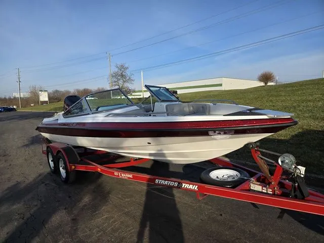 Slide: The Image of Stratos 290 SF 1998 - 6