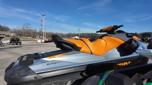 Slide: The Image of Sea-Doo GTI SE 170 IBR & Sound System 2021 - 6