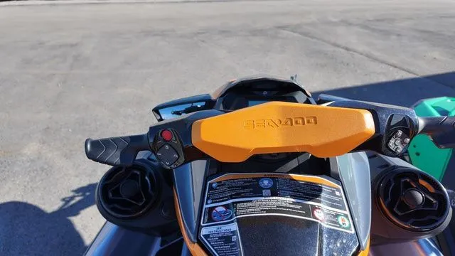 Slide: The Image of Sea-Doo GTI SE 170 IBR & Sound System 2021 - 7