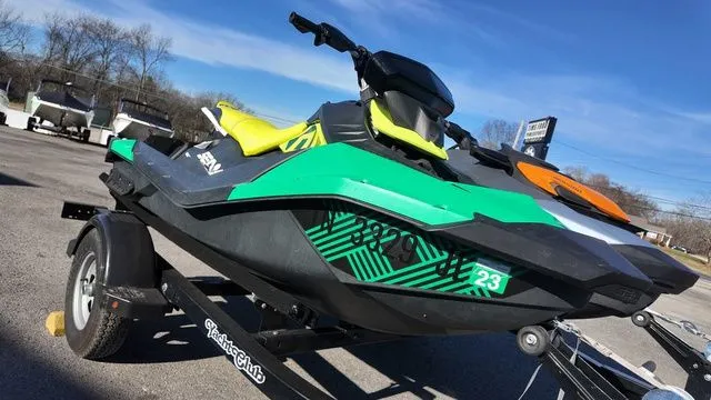 Slide: The Image of Sea-Doo Spark Trixx 2021 - 7