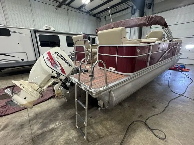 Slide: The Image of Manitou Oasis 23 VP 2013 - 3