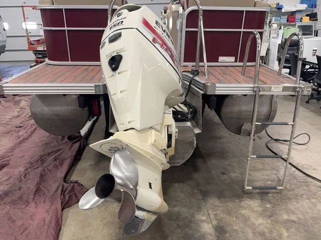 Slide: The Image of Manitou Oasis 23 VP 2013 - 5