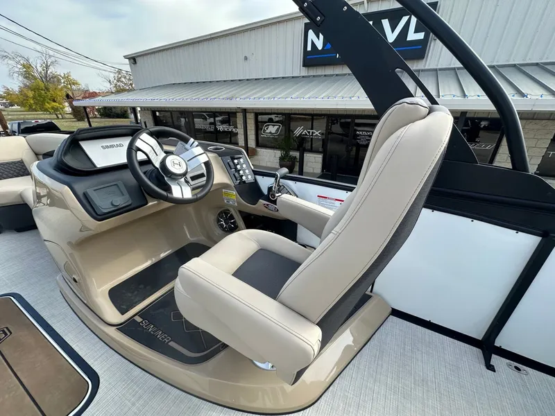 Slide: The Image of Harris Sunliner 230 2026 - 21