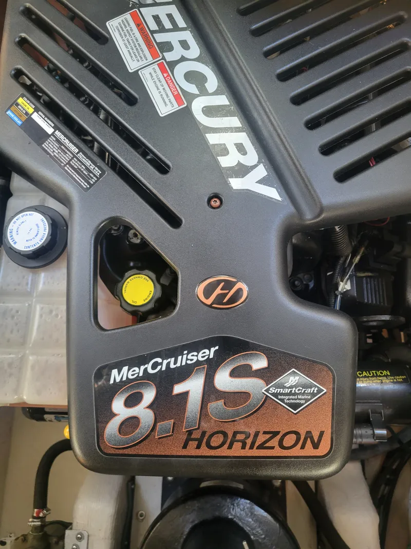 Slide: The Image of Sea Ray Sundancer 2008 - 114