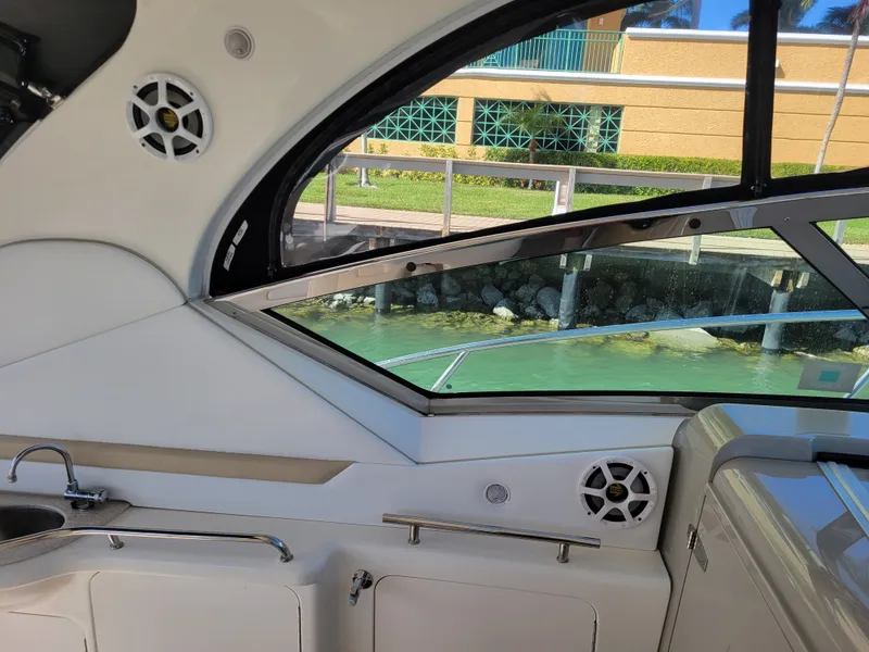 Slide: The Image of Sea Ray Sundancer 2008 - 14