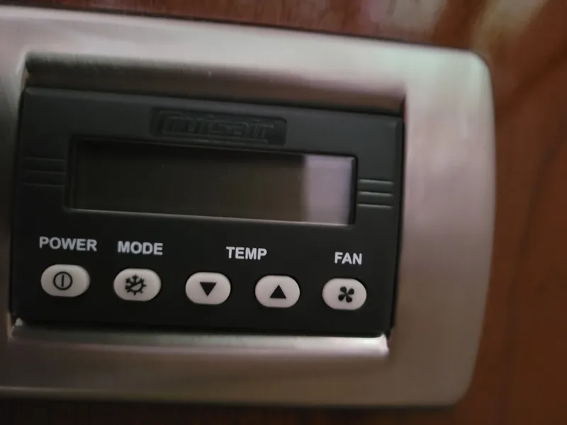 Slide: The Image of Sea Ray Sundancer 2008 - 72