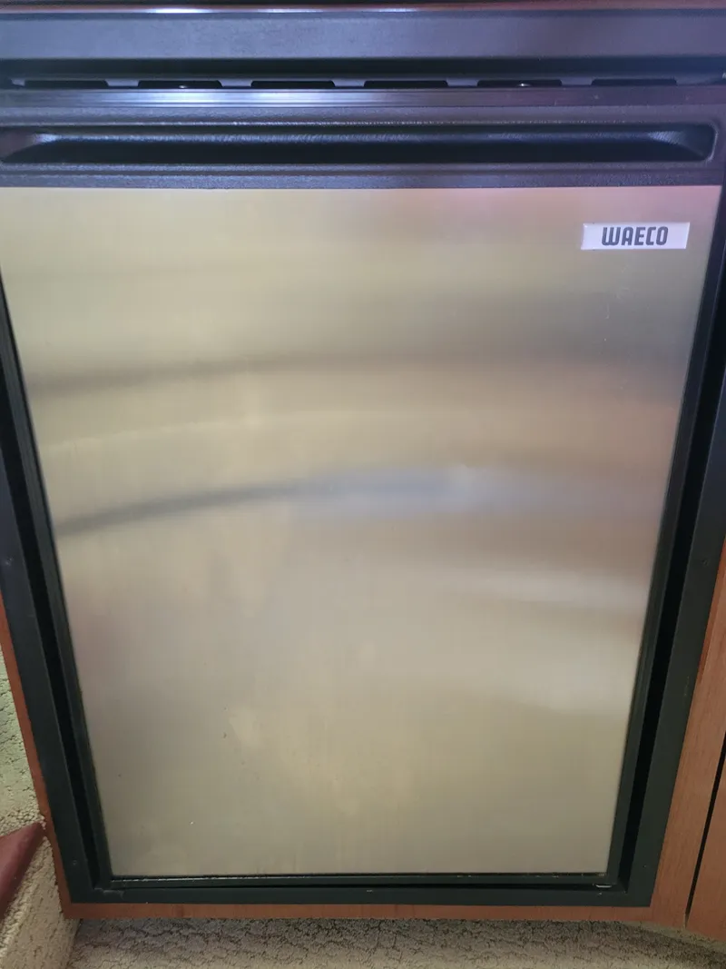 Slide: The Image of Sea Ray Sundancer 2008 - 76