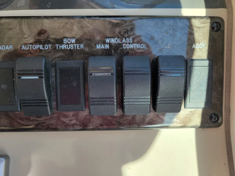 Slide: The Image of Sea Ray Sundancer 2008 - 87