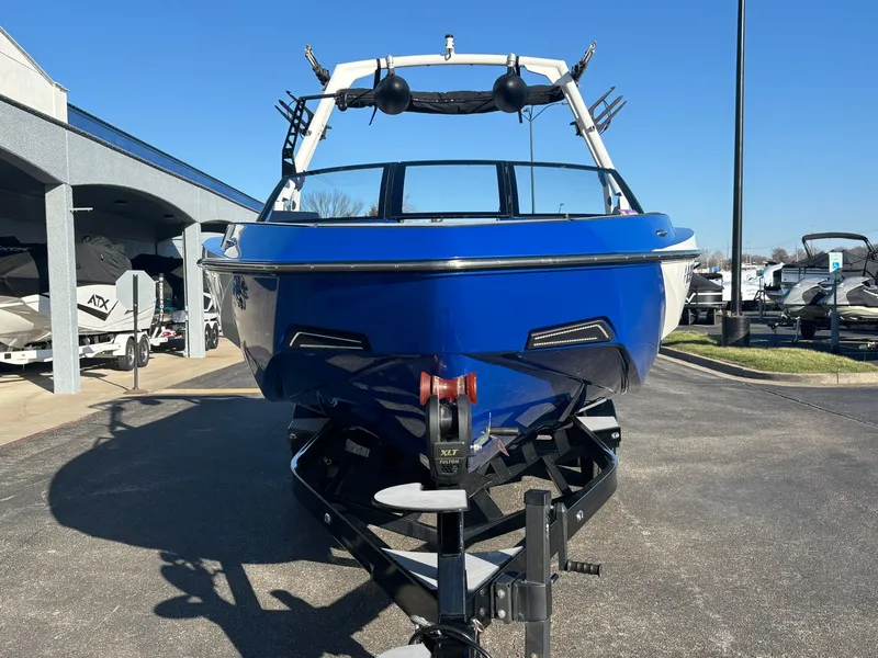 Slide: The Image of Axis T250 2023 - 39