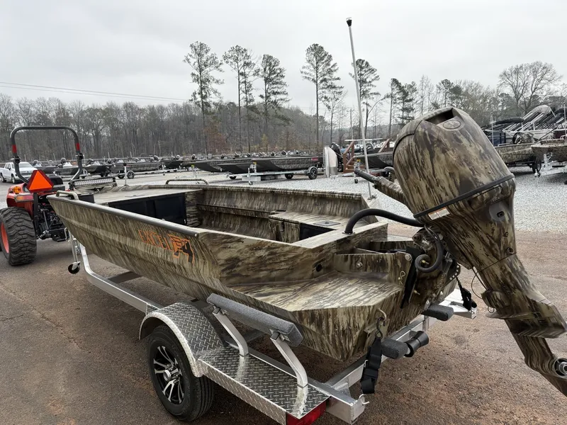 Slide: The Image of Excel Viper F4 1751-YAMHA 60 2026 - 5