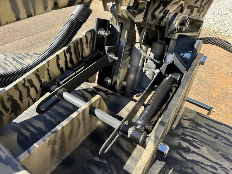 Slide: The Image of Excel 1751 Viper F4 2026 - 8