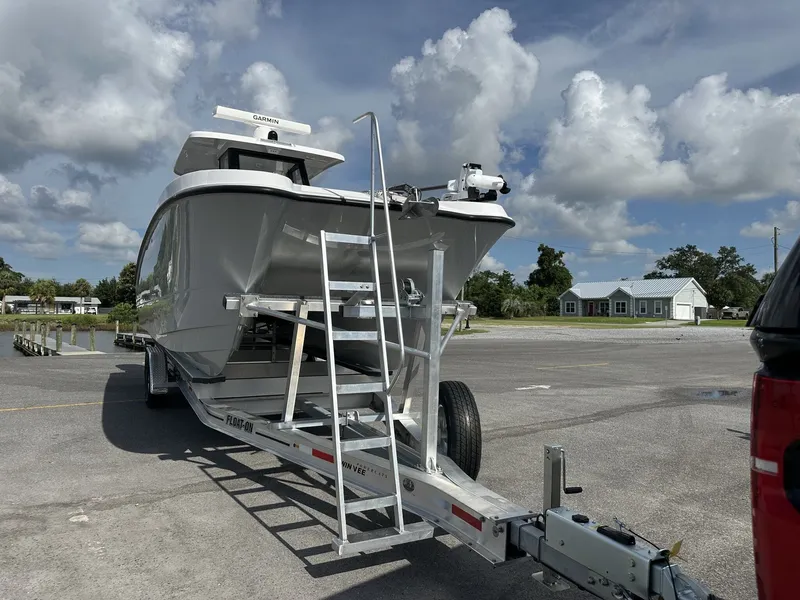 Slide: The Image of Twin Vee GFX2 280 GFX2 2026 - 5