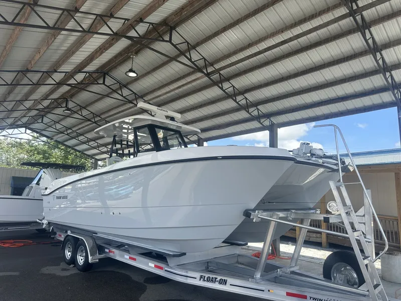 Slide: The Image of Twin Vee GFX2 280 GFX2 2026 - 3