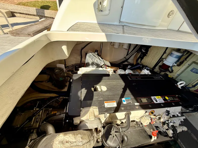 Slide: The Image of Formula 37 Performance Cruiser 2008 - 100